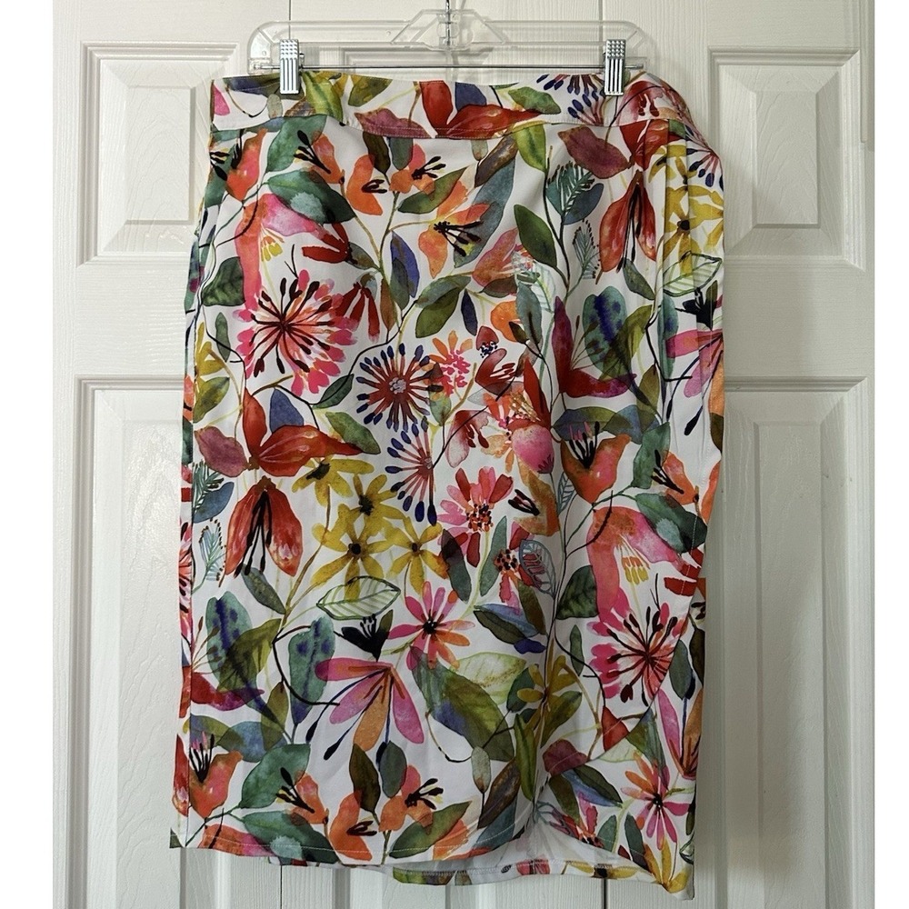 Rip Skirt Womens Wrap Skirt Sz XL Pockets Length 25" Floral